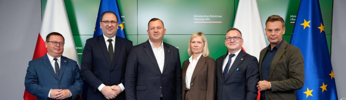 Portal Rolnika ma uprościć załatwianie spraw oraz komunikację z urzędem. Kolejne nabory ruszają przez internet